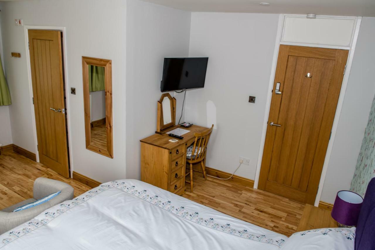 Swn Y Coed Bed and Breakfast Llanwrtyd Wells Esterno foto