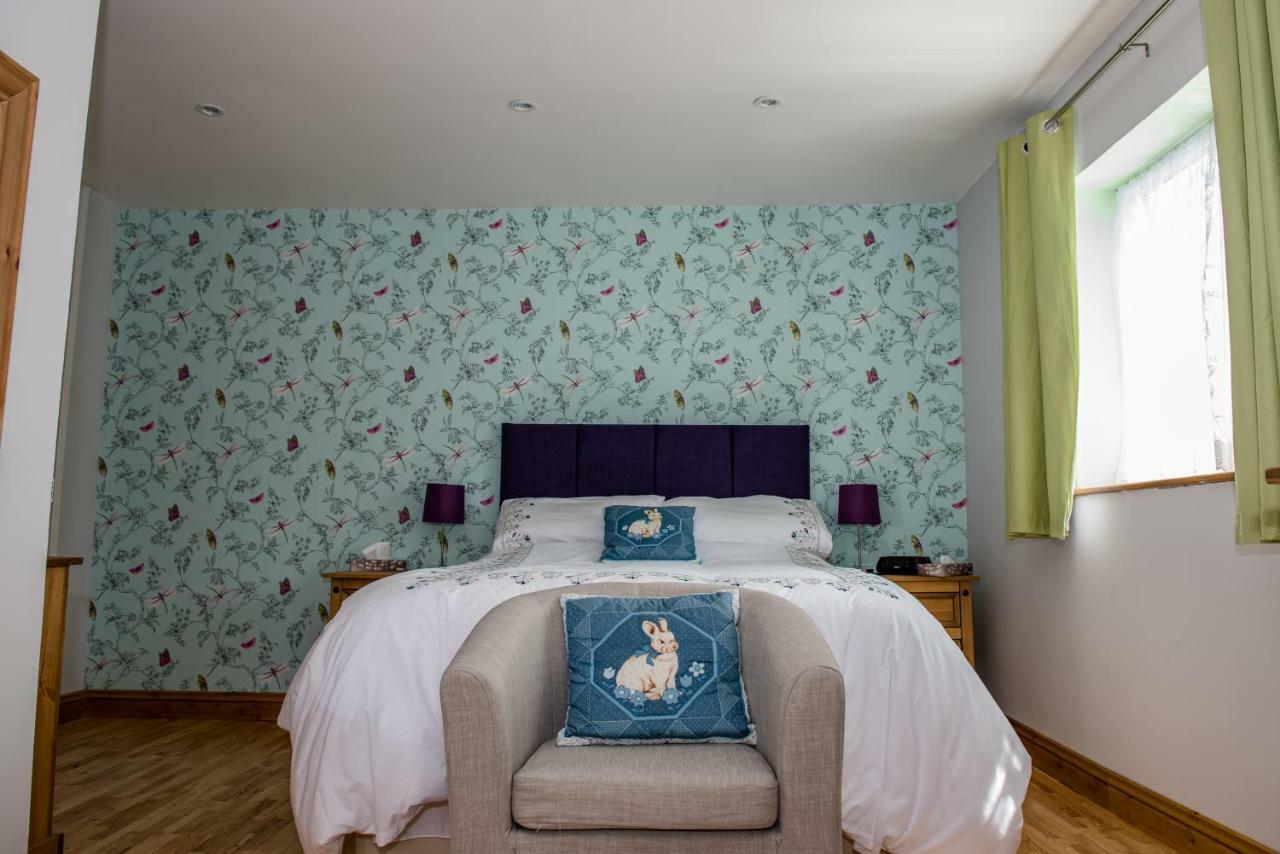 Swn Y Coed Bed and Breakfast Llanwrtyd Wells Esterno foto